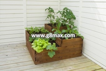 Gartenpflanzen-Box in 4 Ebenen